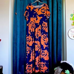 Nemidor Maxi dress with floral print in size UK 26